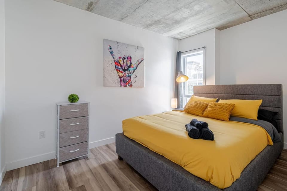 2BR Condo 10 min to Old Quebec Pool & Gym Apartment in Quebec City
