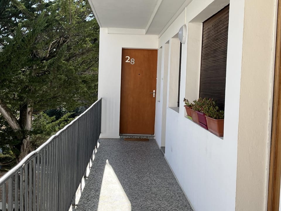 Superbe T2 avec balcon et parking, idéalement situé à Arcachon - FR-1-374-200 Apartment in Arcachon