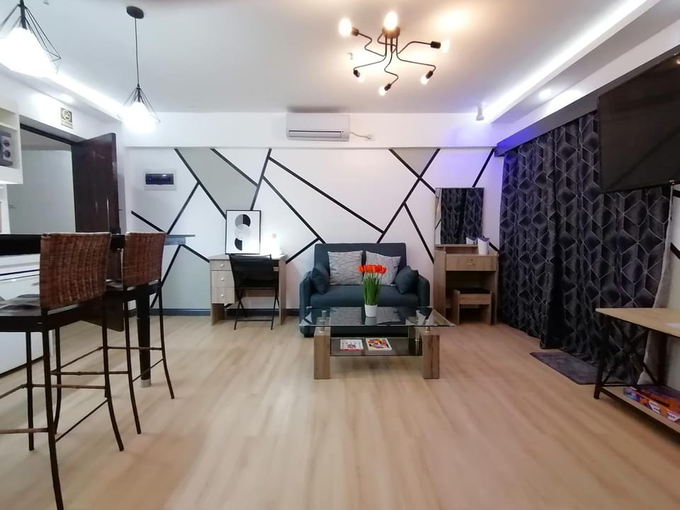 TV and multimedia, Seating area