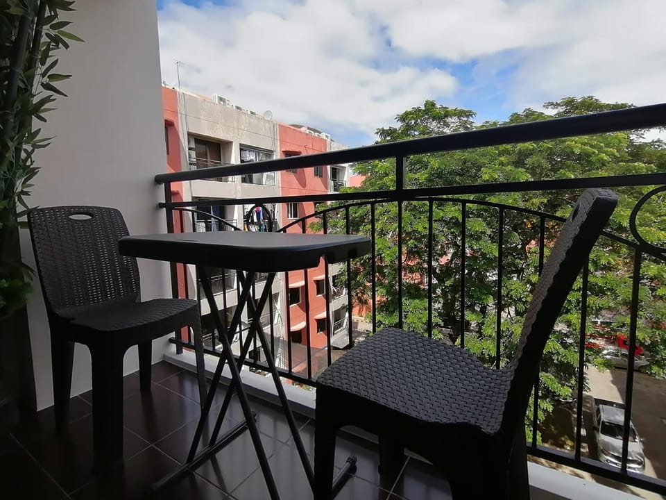 View (from property/room), Balcony/Terrace