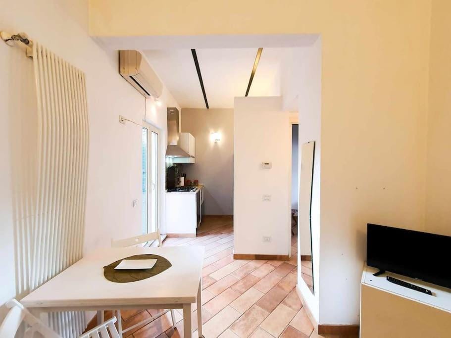 Cozy Apartment in Pigneto up to 4 Apartment in Rome