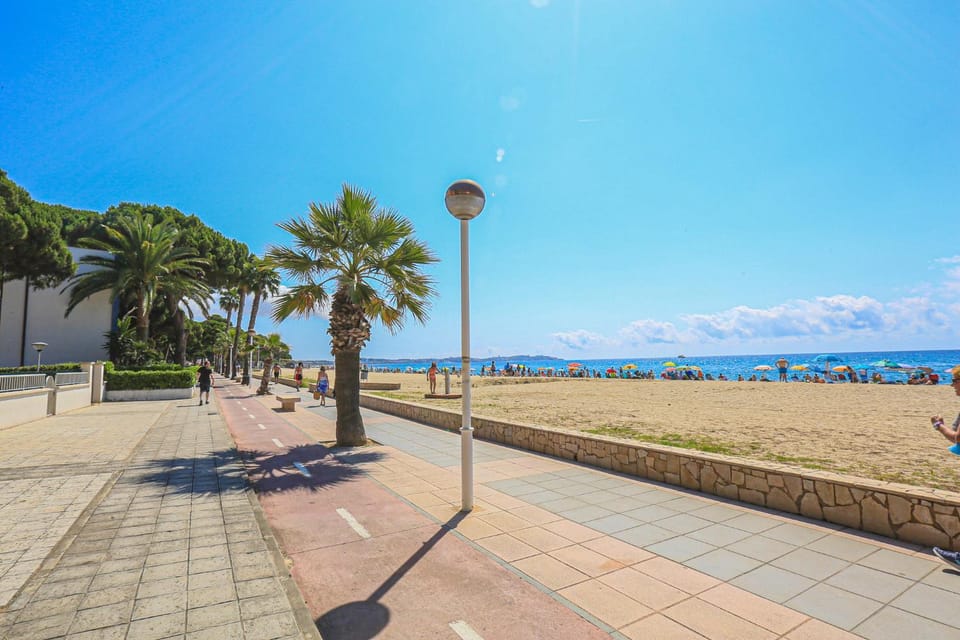 LITORAL COSTA DORADA - PINS i MAR 3 7 Apartment in Cambrils