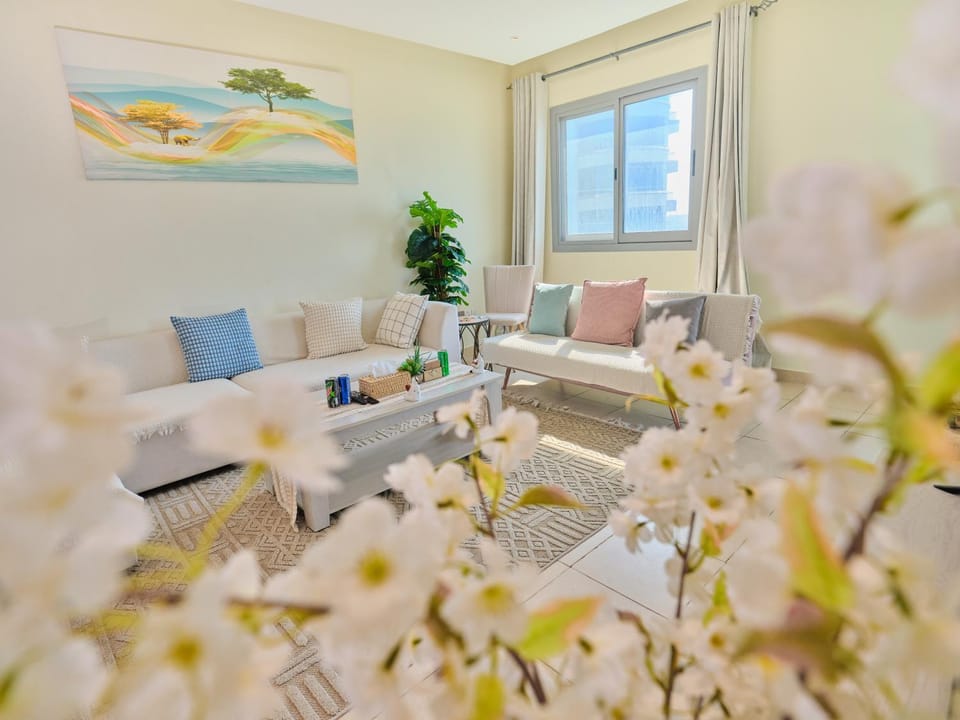 Stylish 1 BR with sea view - Sunset view Apartment in Dubai