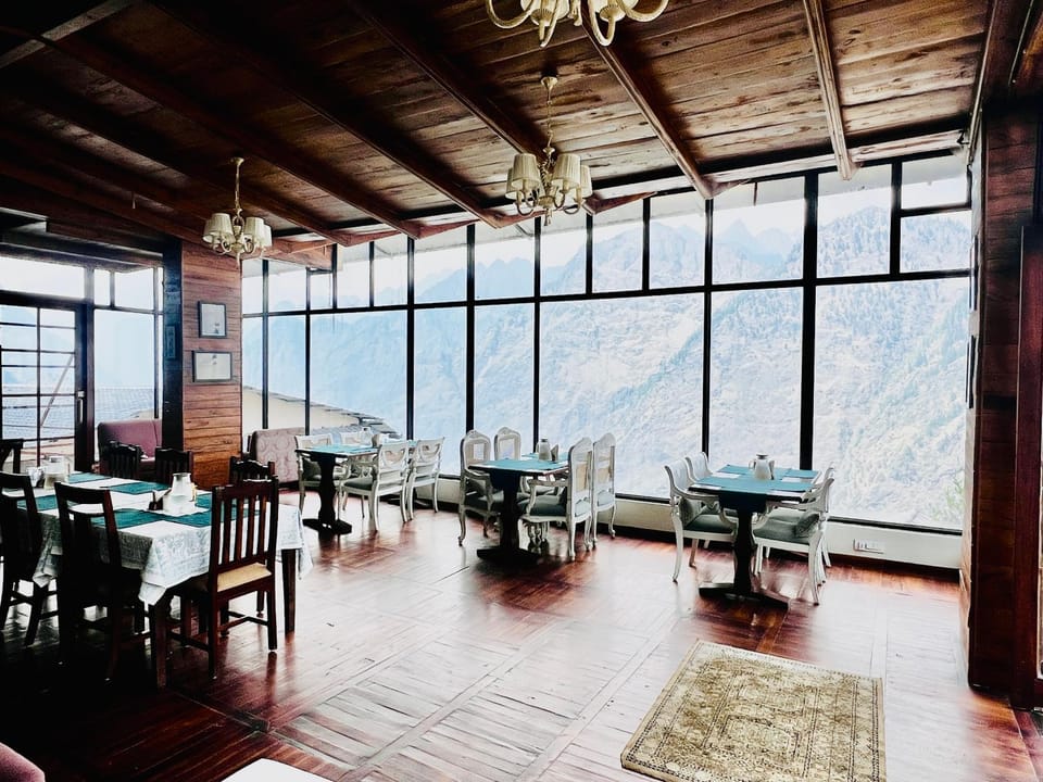 Restaurant/places to eat