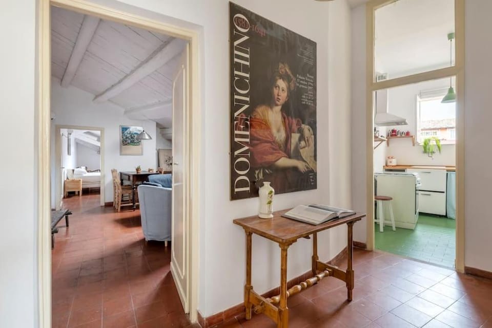 Bright Penthouse Downtown Apartment in Rome
