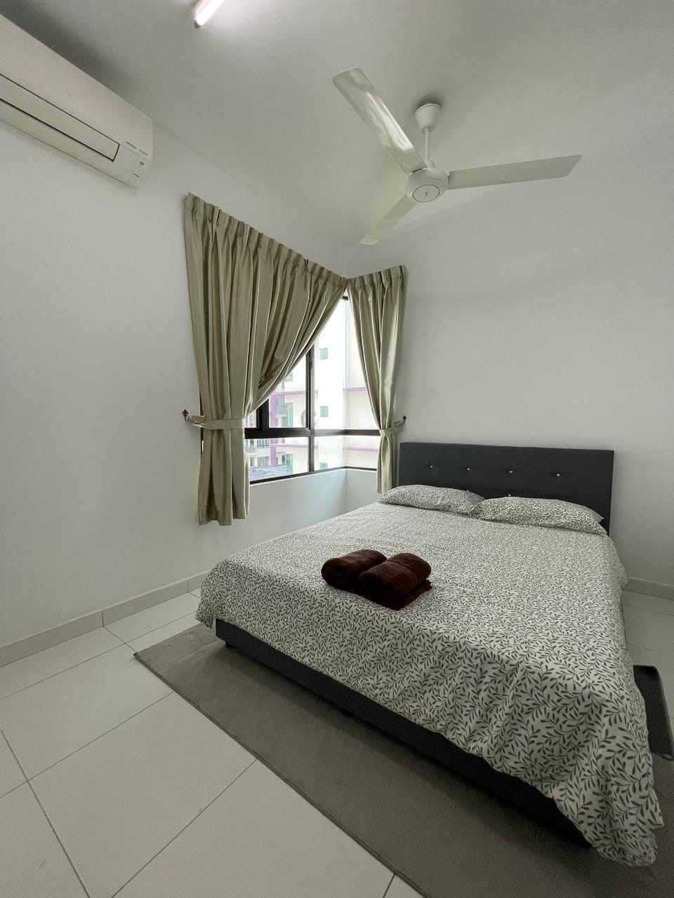 The Heights Residence Batik Travel Apartment in Malacca
