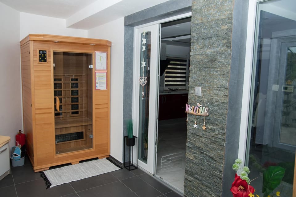 Steam room