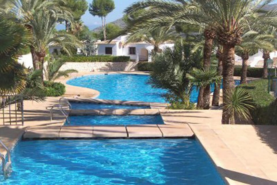 Garden, Swimming pool