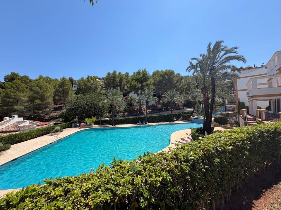 Pool view, Swimming pool