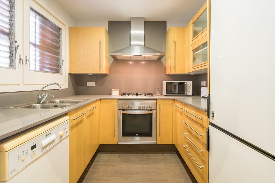 Kitchen or kitchenette, Living room