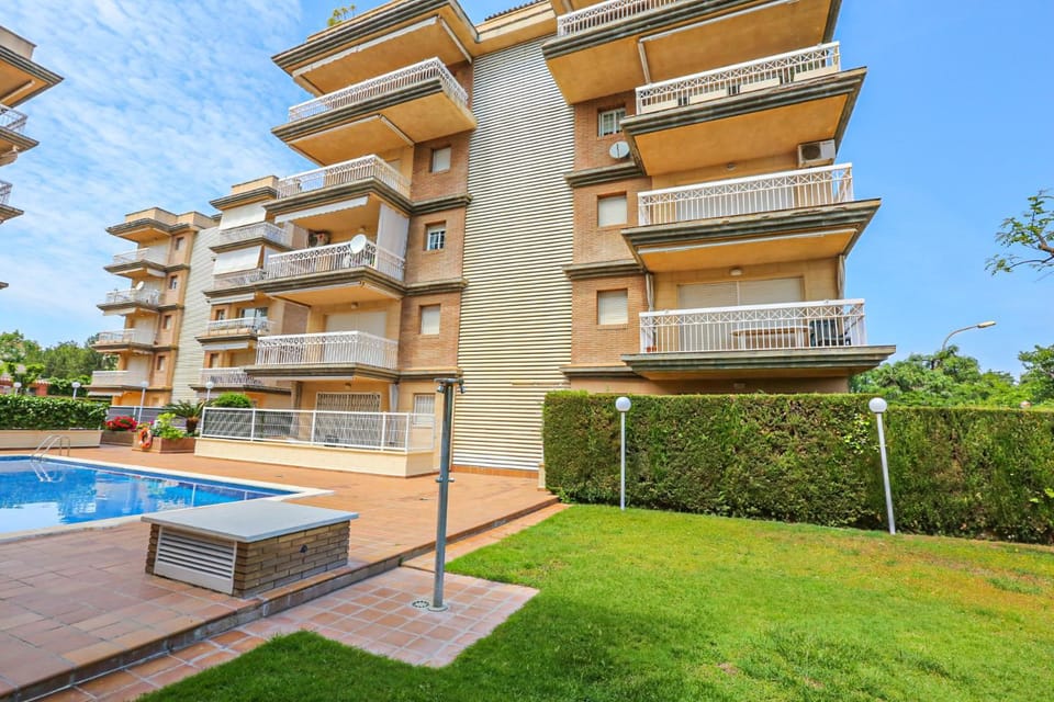 LITORAL COSTA DORADA - SALIX Only families Apartment in Cambrils