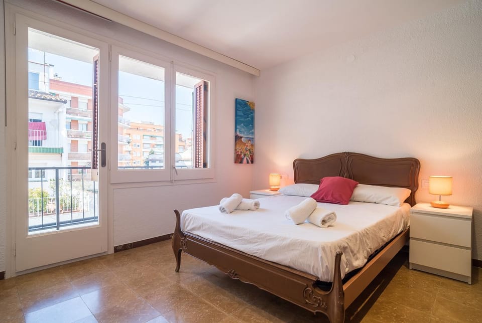 Property building, Living room, Bedroom