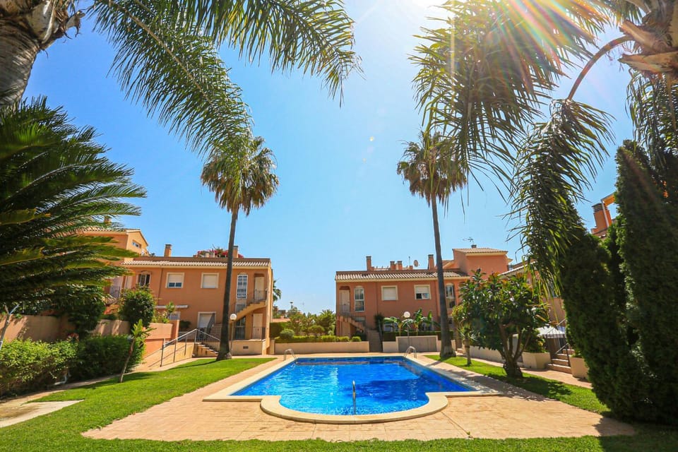 LITORAL COSTA DORADA - BAHIA DORADA Only families Apartment in Cambrils