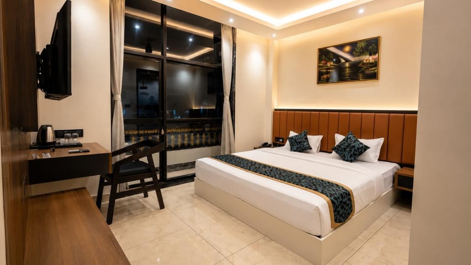 Living room, Bedroom