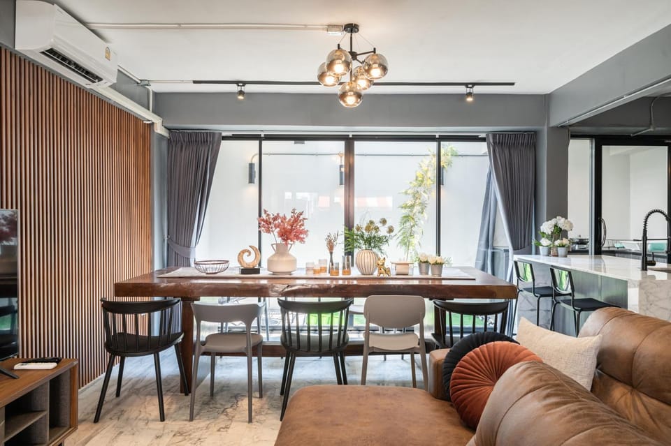 S21 Mellow Phromphong House in Bangkok