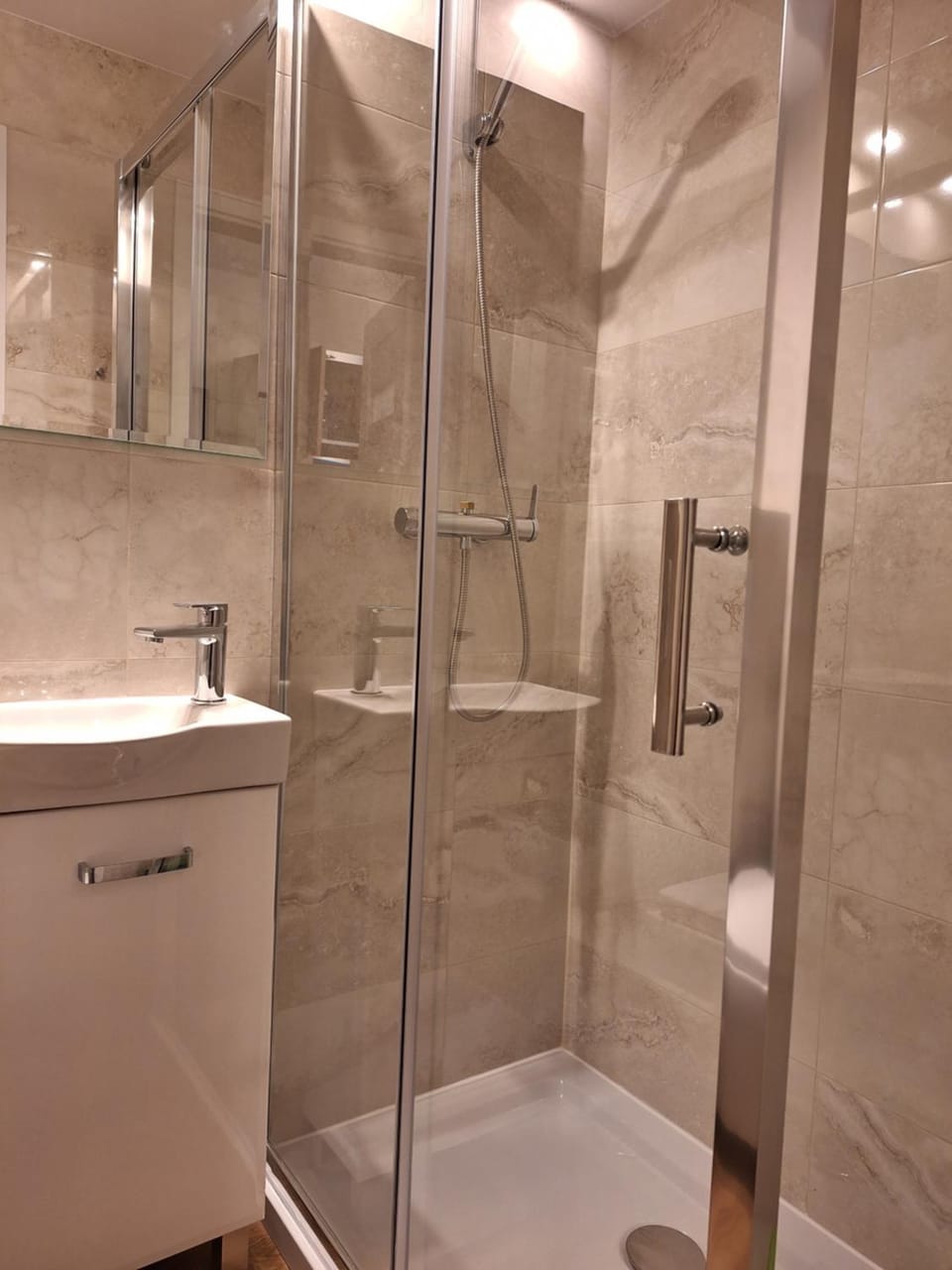 Shower, Bathroom