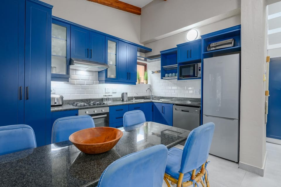 Kitchen or kitchenette, dishwasher, minibar, pet friendly, stove