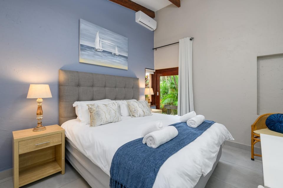 Bed, Bedroom, air conditioner