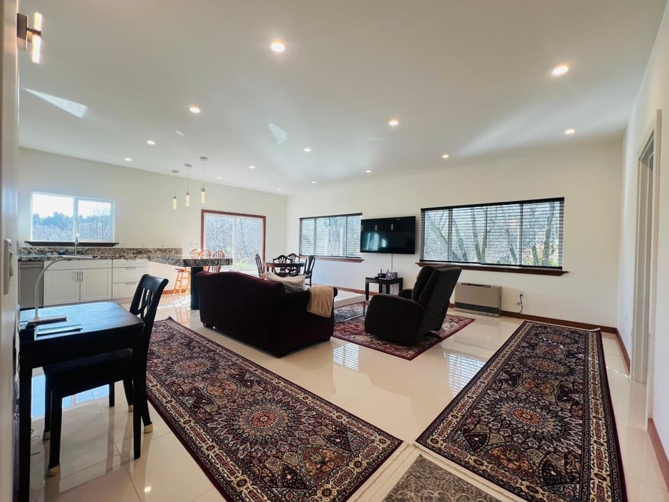 The Nook, Private Beach House House in Mendocino County