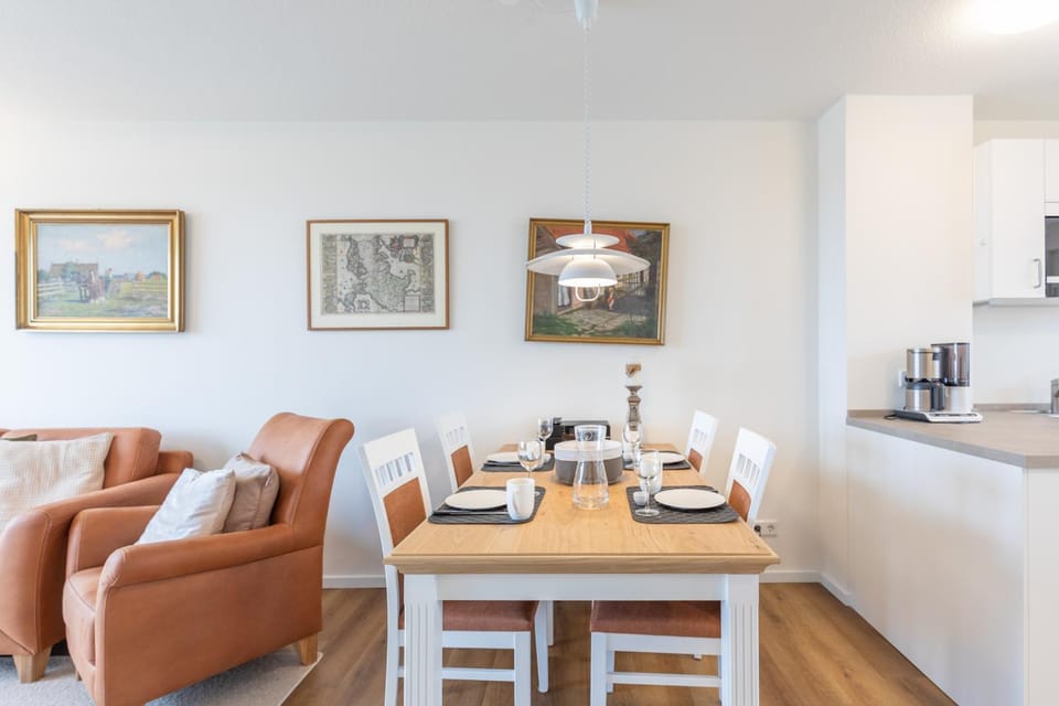 Ferienwohnung Ferhaaling mit direktem Seeblick Apartment in Nordstrand