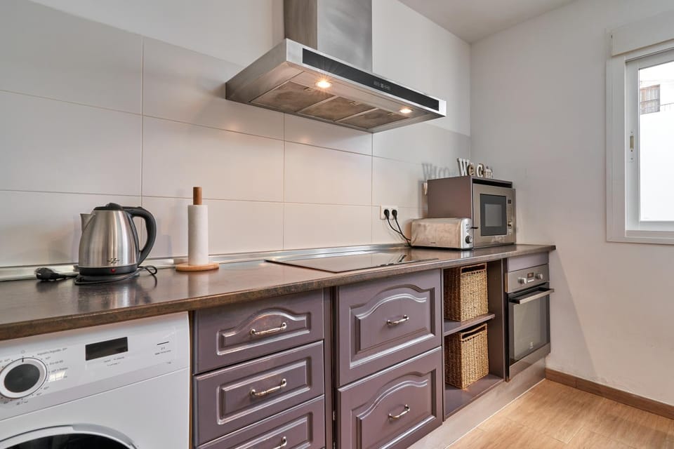 Kitchen or kitchenette, Living room