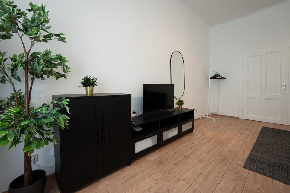 TV and multimedia, Bedroom