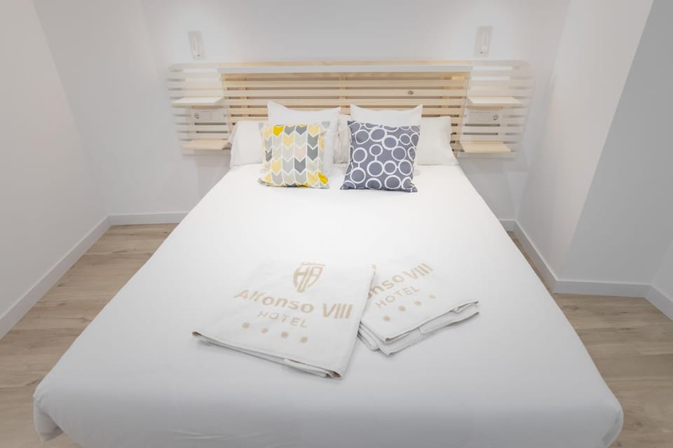 Apartamentos Soria Suites Apartment in Soria