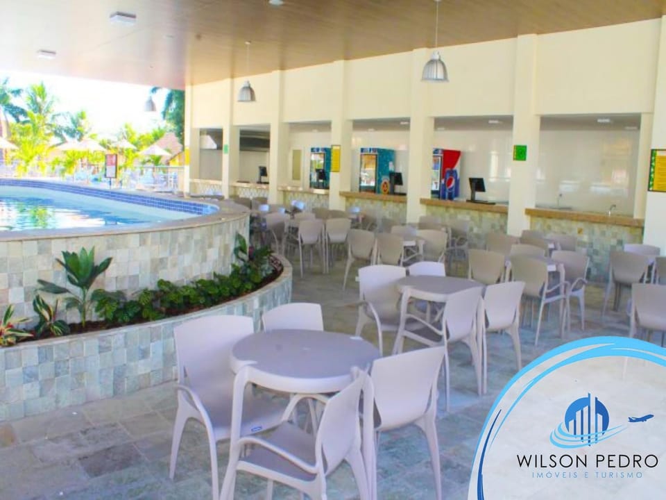 Restaurant/places to eat, Swimming pool