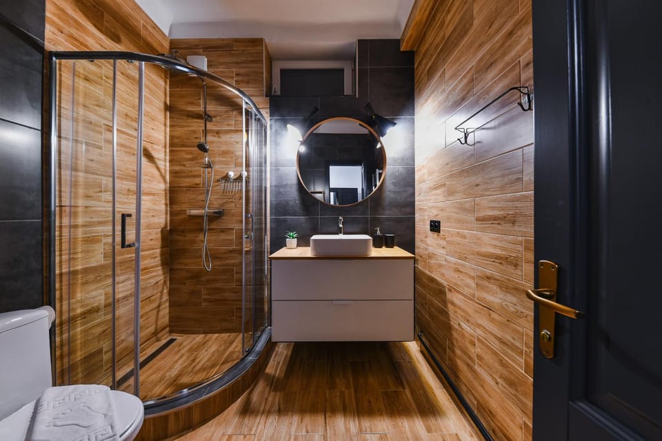 Shower, Bathroom