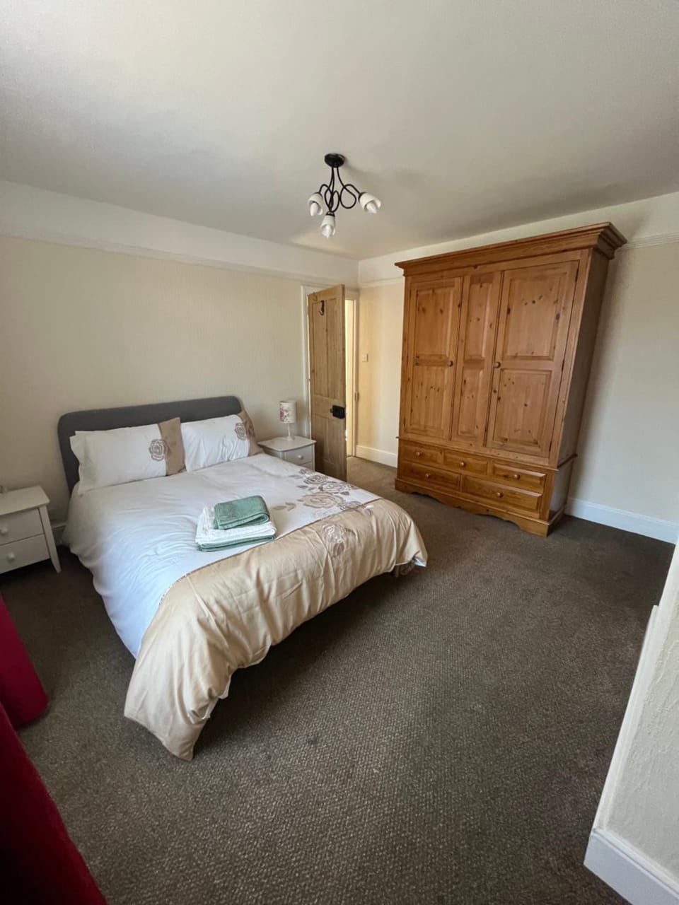 Bedroom, wardrobe