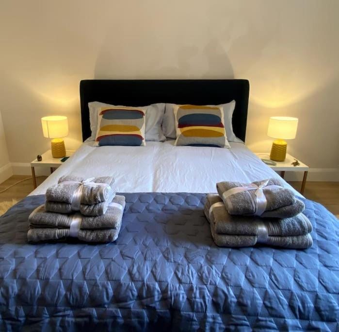 Spacious 2 Bedroom Apartment in Maida Vale Apartment in City of Westminster