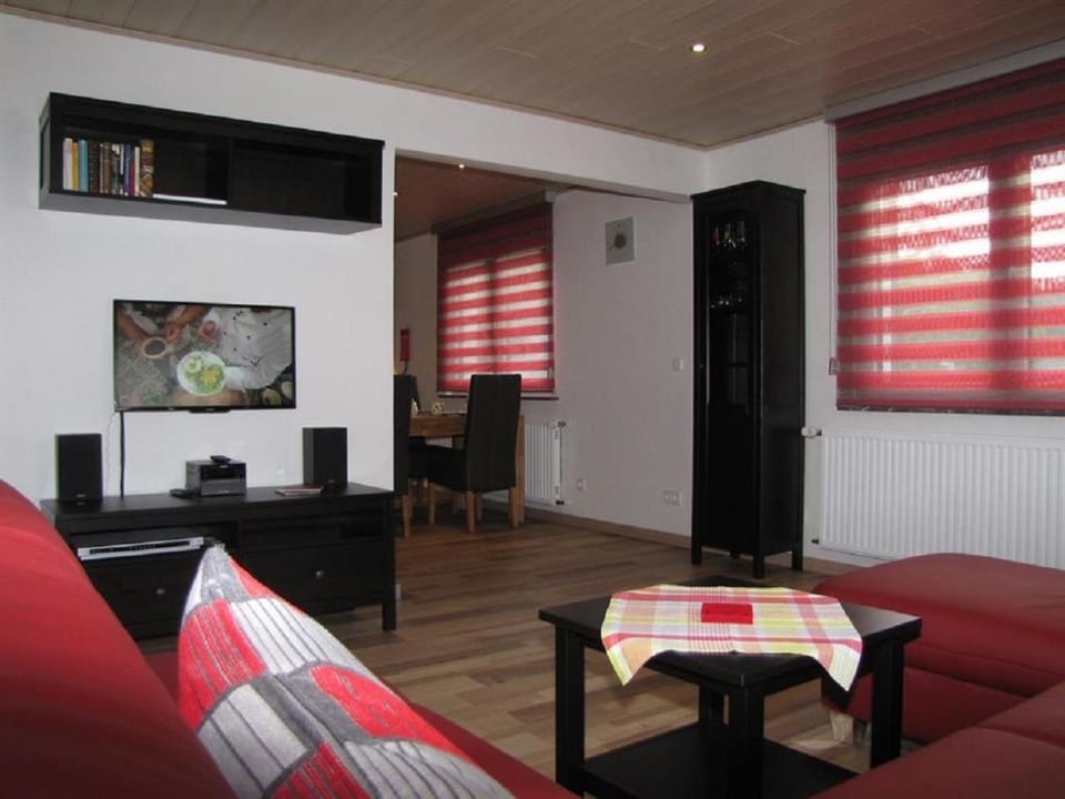 TV and multimedia, Seating area