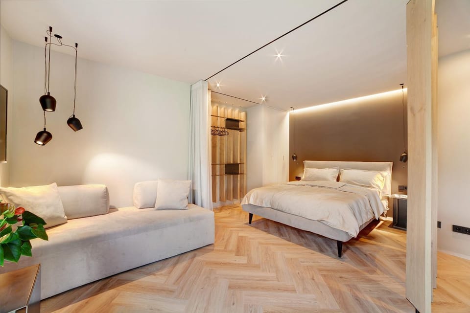 Living room, Bedroom