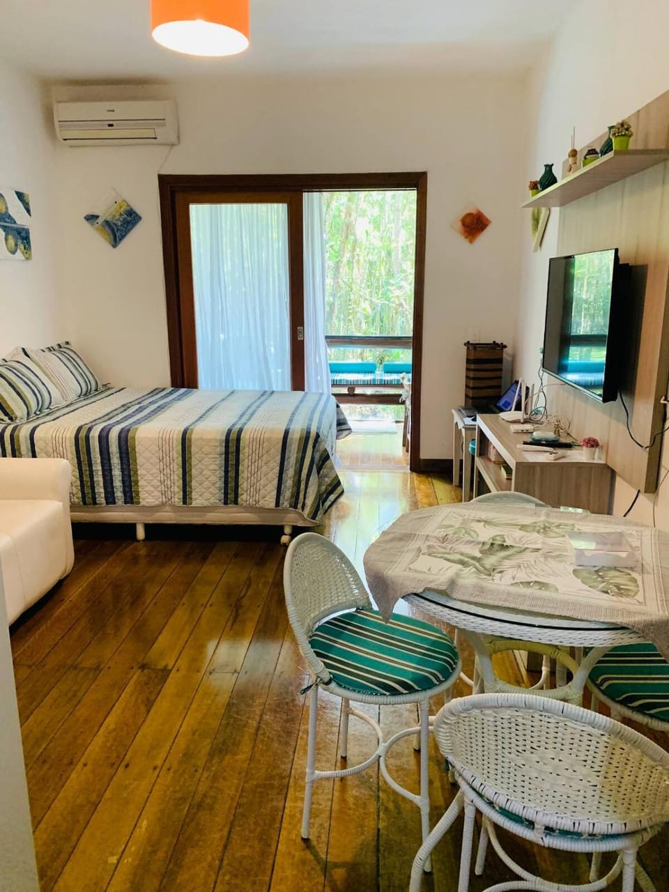 Casa Maresias -Condomínio Reserva Mata Azul 100 metros da Praia House in São Sebastião