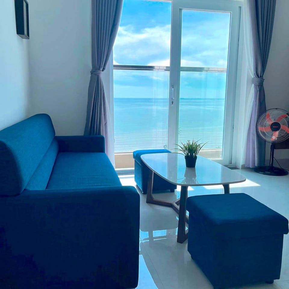 Natural landscape, Living room, Sea view