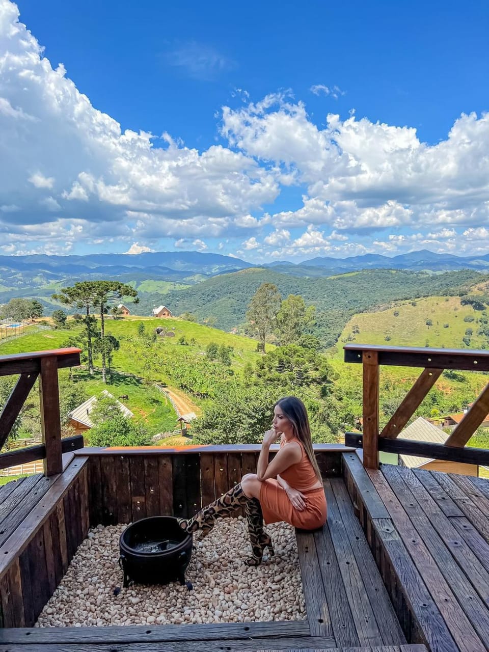 Chalés Encanto Das Pedras - Chalé Master luxo Nature lodge in State of São Paulo