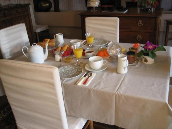 Continental breakfast