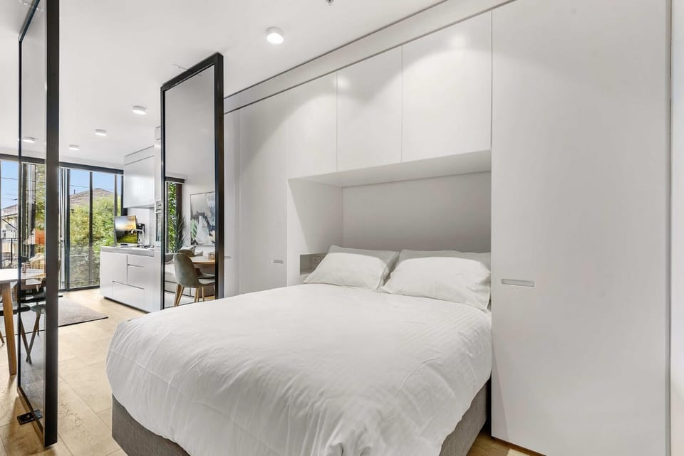 Contemporary 1-Bed in the Heart of St Kilda Apartment in Saint Kilda