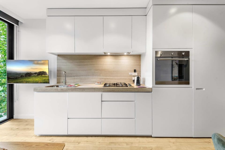 Contemporary 1-Bed in the Heart of St Kilda Apartment in Saint Kilda