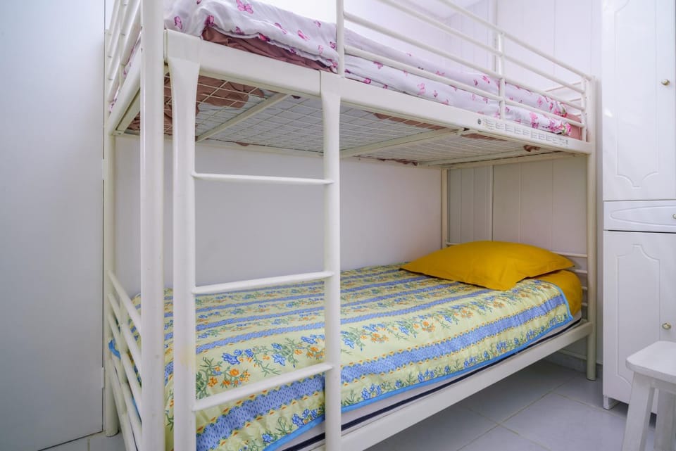 Property building, Living room, Bedroom