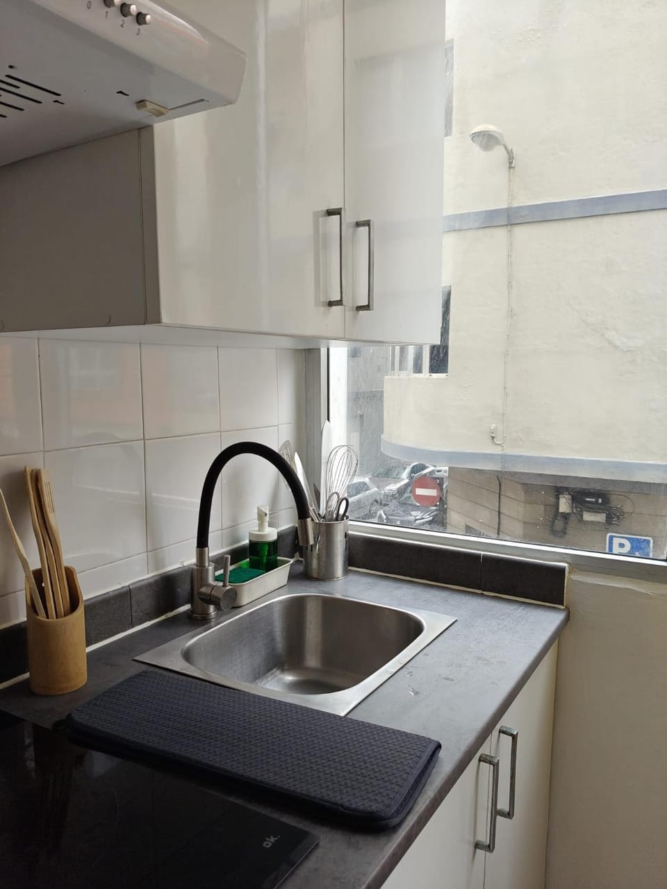 Kitchen or kitchenette, kitchen, kitchen