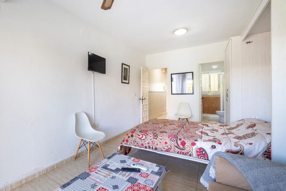 Living room, Bedroom