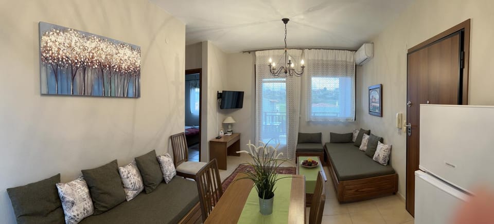 Lounge or bar, Dinner