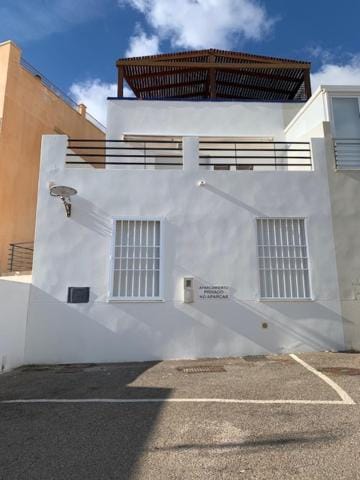 Cala Amarilla Apartment in San José