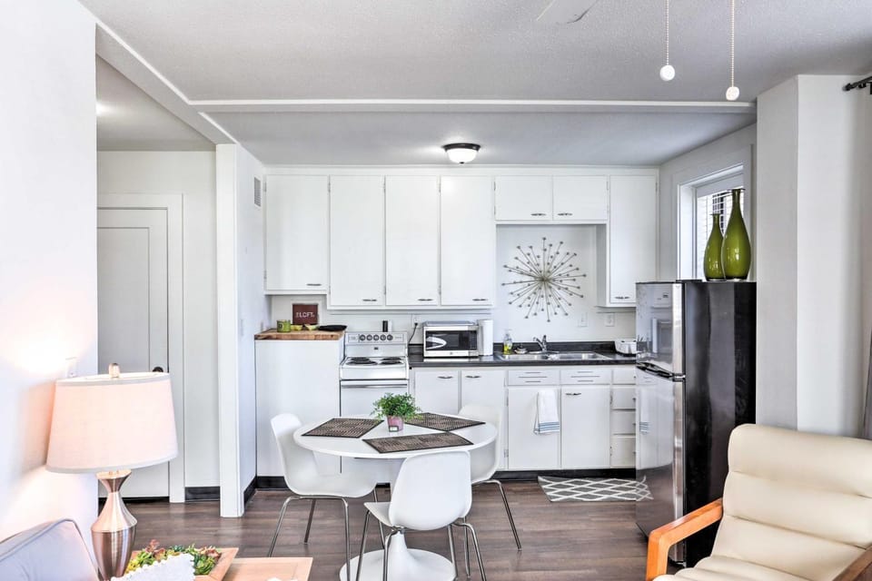 Convenient Lead Vacation Rental! Apartment in Lead