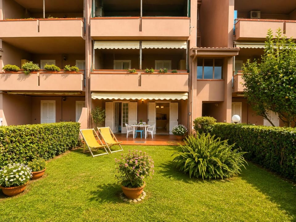 Patio, Garden