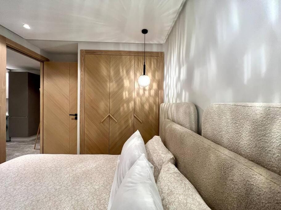 Presidential Suite City Center by AppartAli Apartment in Casablanca