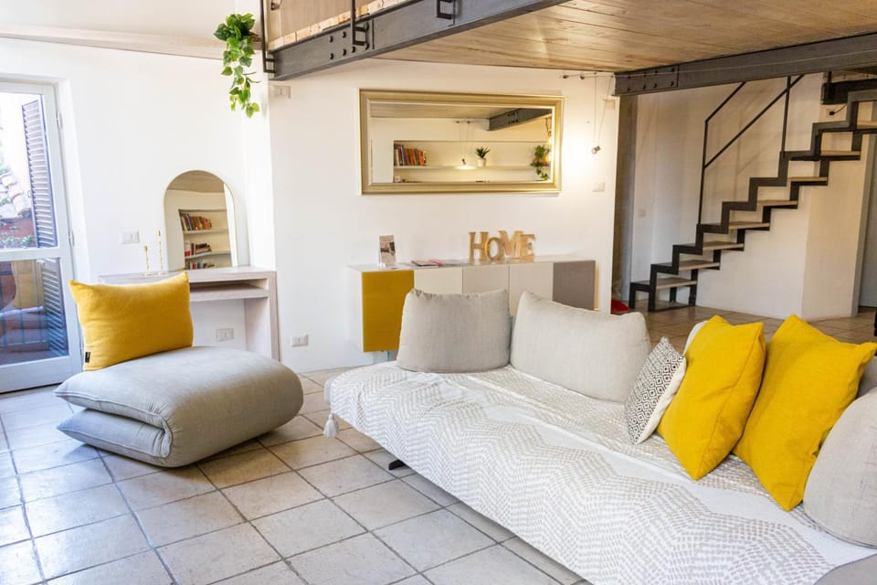 Lounge or bar