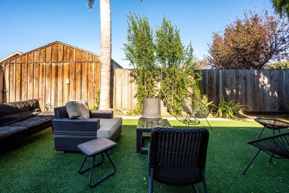 Rustic and Cozy APT with All Amenities near Monterey Apartment in Salinas