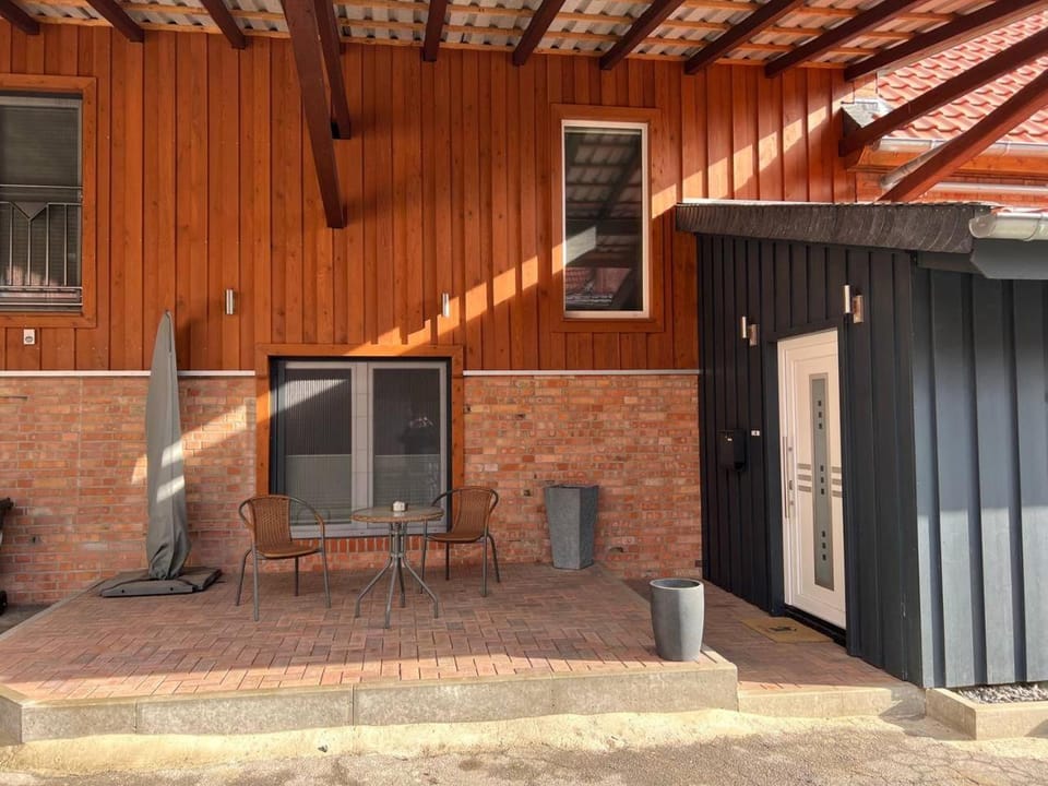 Property building, Patio, Day